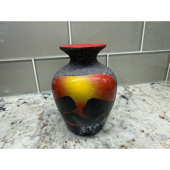 Souvenir VTG Handcrafted Etna Volcano Ceramic Vase Texture Italy Rustic cottage - Picture 15 of 15